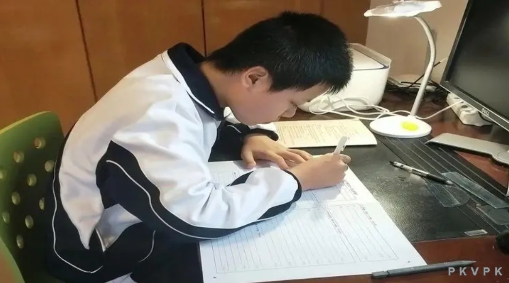 别指望半路逆袭，从初一开始努力，中考才有机会进重高！